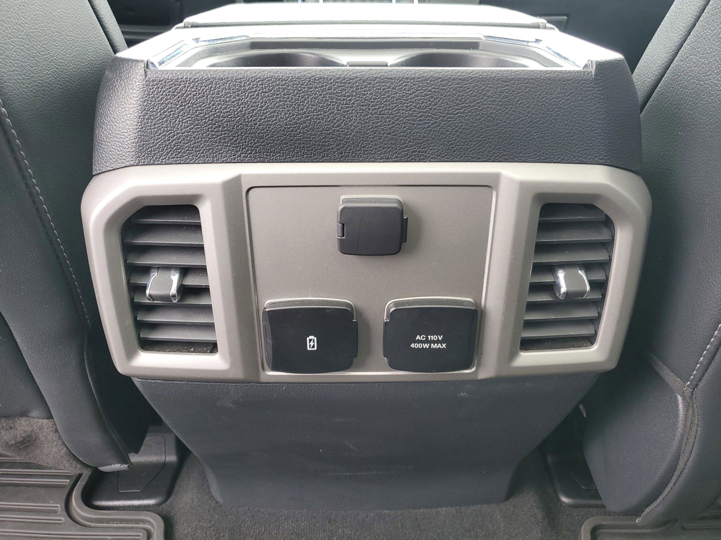 Certified 2022 Ford F350 Lariat w/ Black Appearance Package AWD/4WD image 10