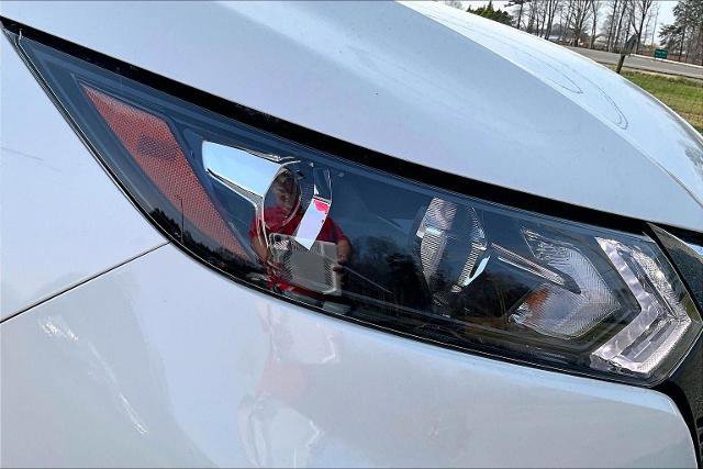 Used 2022 Nissan Rogue Sport SV w/ Technology Package image 32