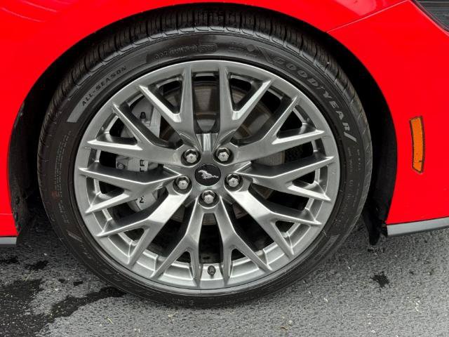 Certified 2024 Ford Mustang GT Premium RWD image 9