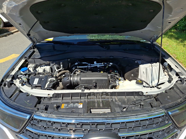 Certified 2023 Ford Explorer XLT w/ Equipment Group 202A AWD/4WD image 28