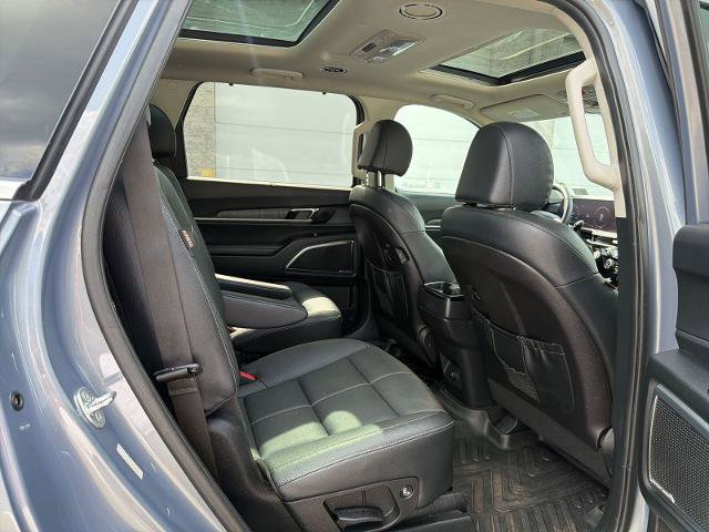 Used 2024 Kia Telluride SX FWD image 28