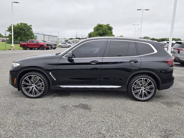 Used 2024 BMW X3 sDrive30i w/ Premium Package w/ZPA RWD image 4