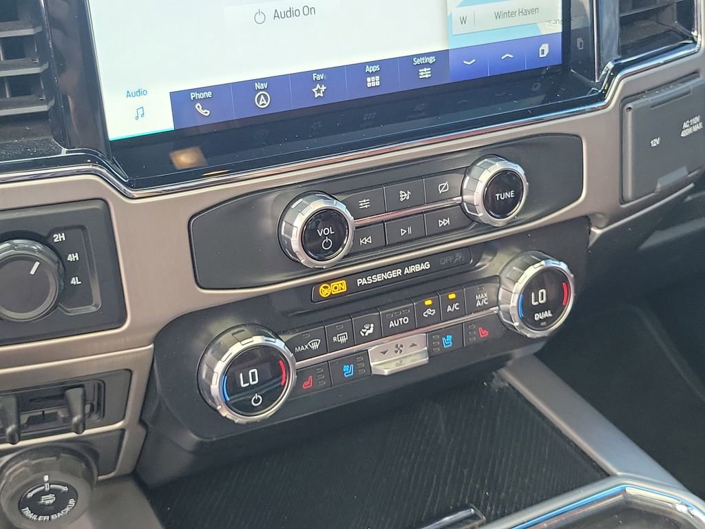 Certified 2022 Ford F350 Platinum w/ FX4 Off-Road Package image 19