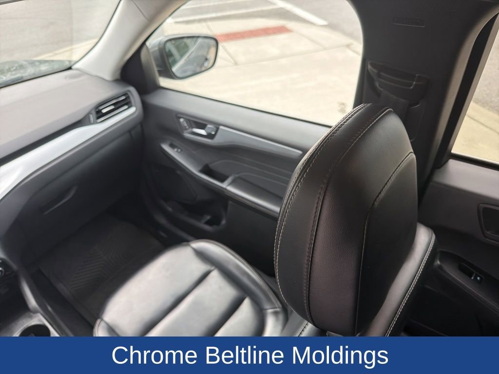 Certified 2023 Ford Escape Platinum image 19