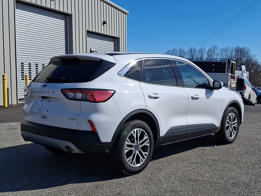 Certified 2022 Ford Escape SEL image 6