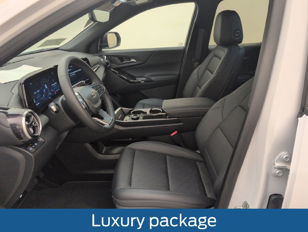 Used 2027 Chevrolet Equinox LT w/ Convenience Package II FWD image 4