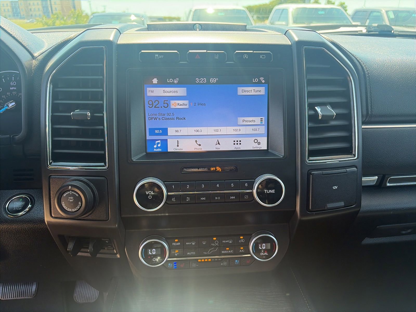 Certified 2019 Ford Expedition Limited w/ Texas Edition Package RWD image 24
