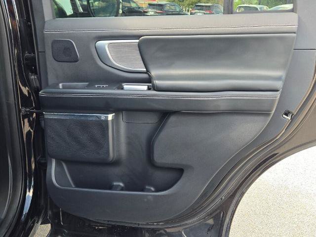 Certified 2025 Ford Expedition Platinum w/ Driver's Package AWD/4WD image 12