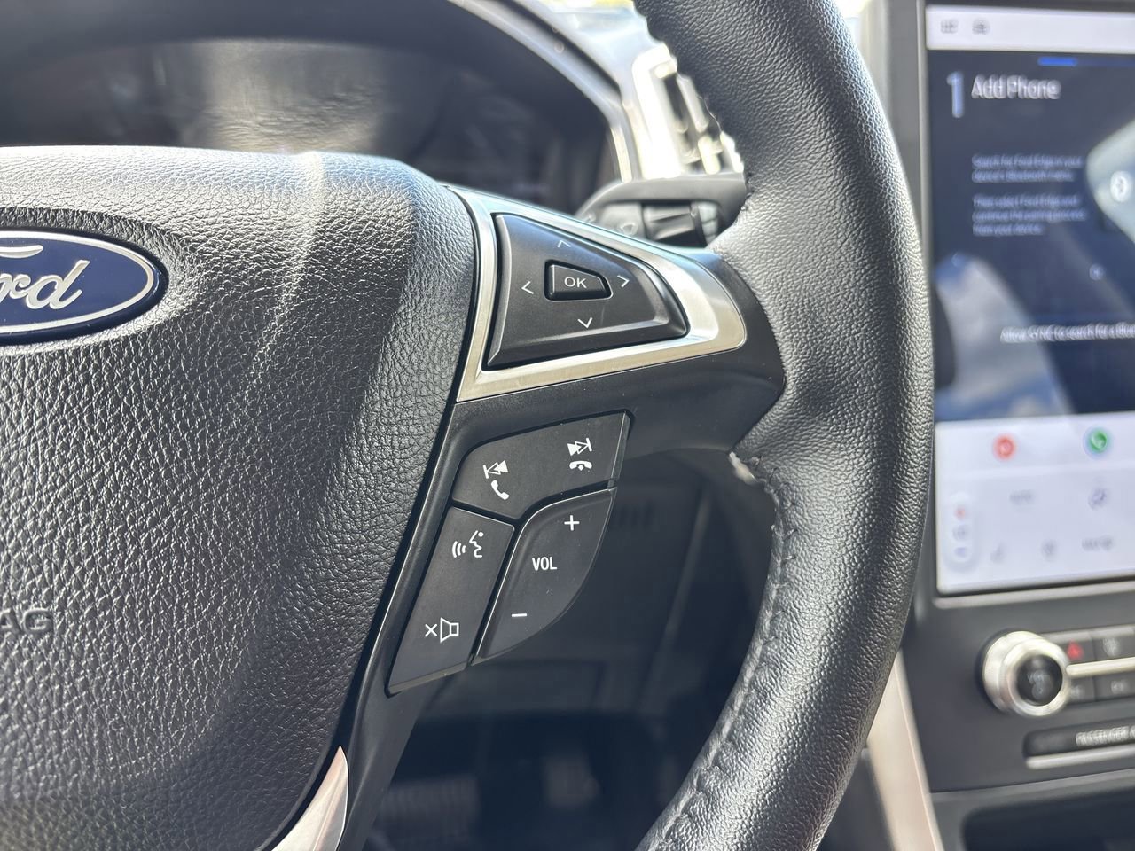 Certified 2023 Ford Edge SEL w/ Convenience Package AWD/4WD image 35