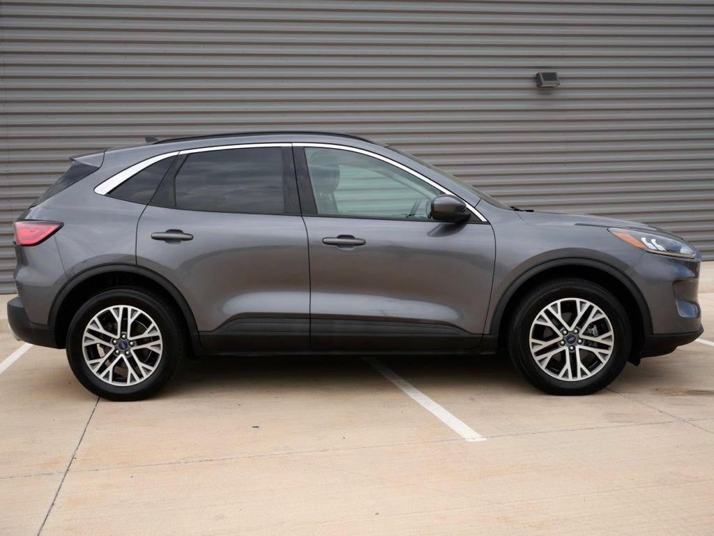 Certified 2021 Ford Escape SEL AWD/4WD image 2