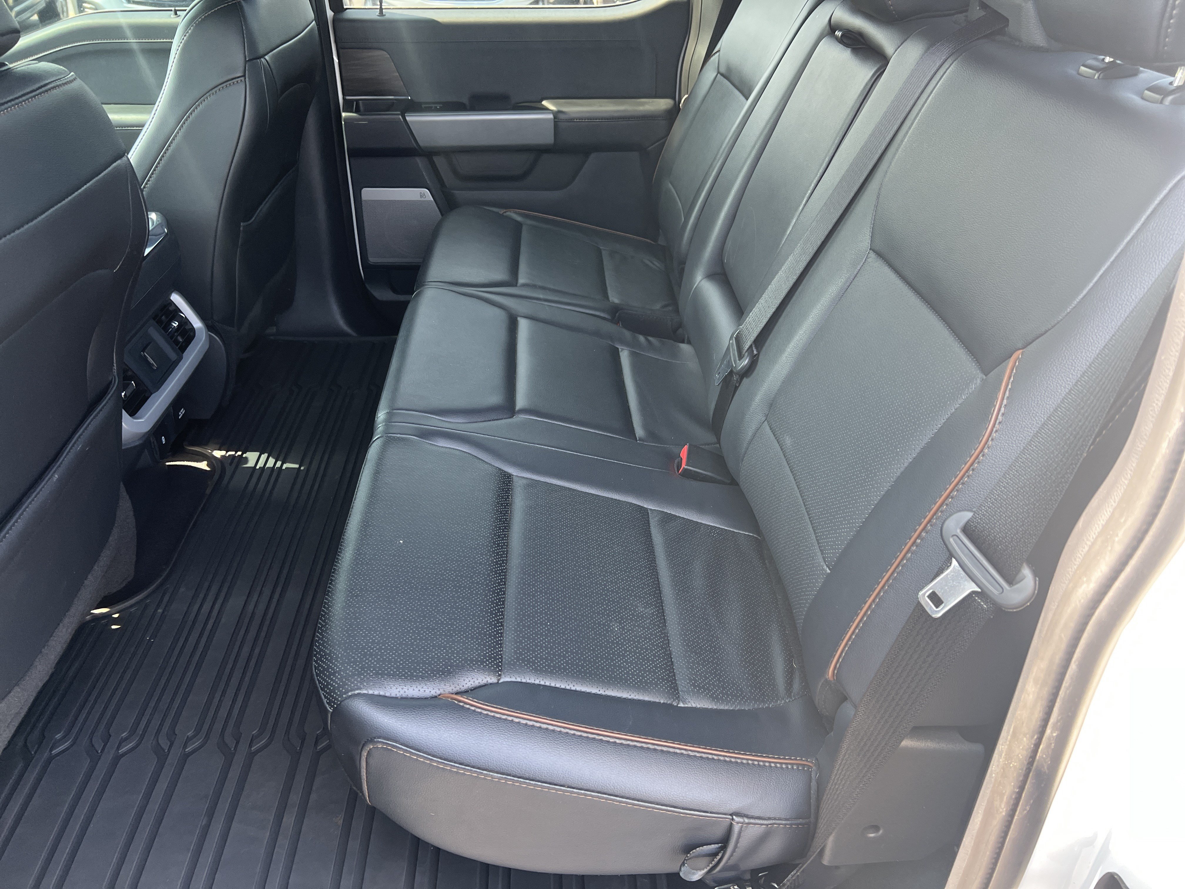 Certified 2024 Ford F150 Lariat w/ FX4 Off-Road Package AWD/4WD image 20