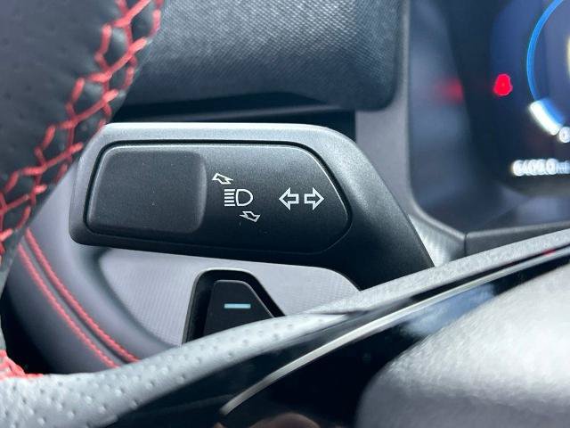 Certified 2025 Ford Explorer ST RWD image 27
