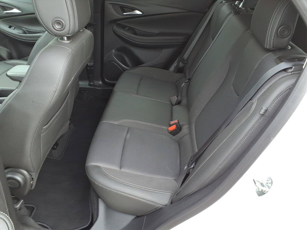 Used 2025 Buick Encore GX Preferred FWD image 6