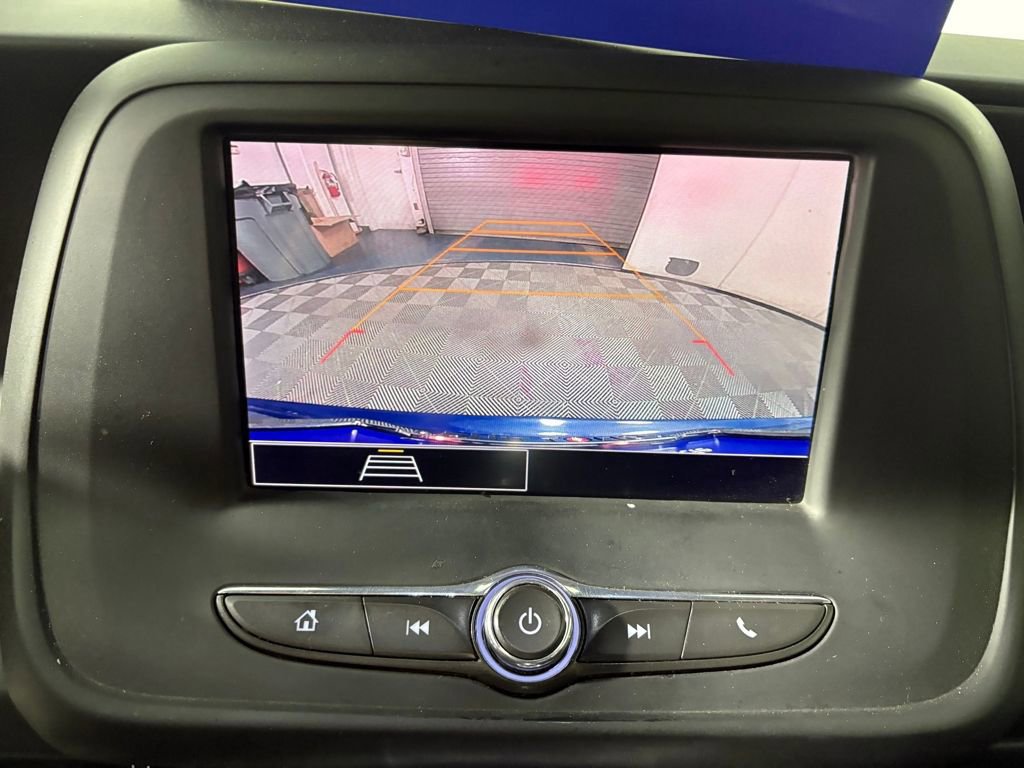 Used 2021 Chevrolet Camaro LT image 18