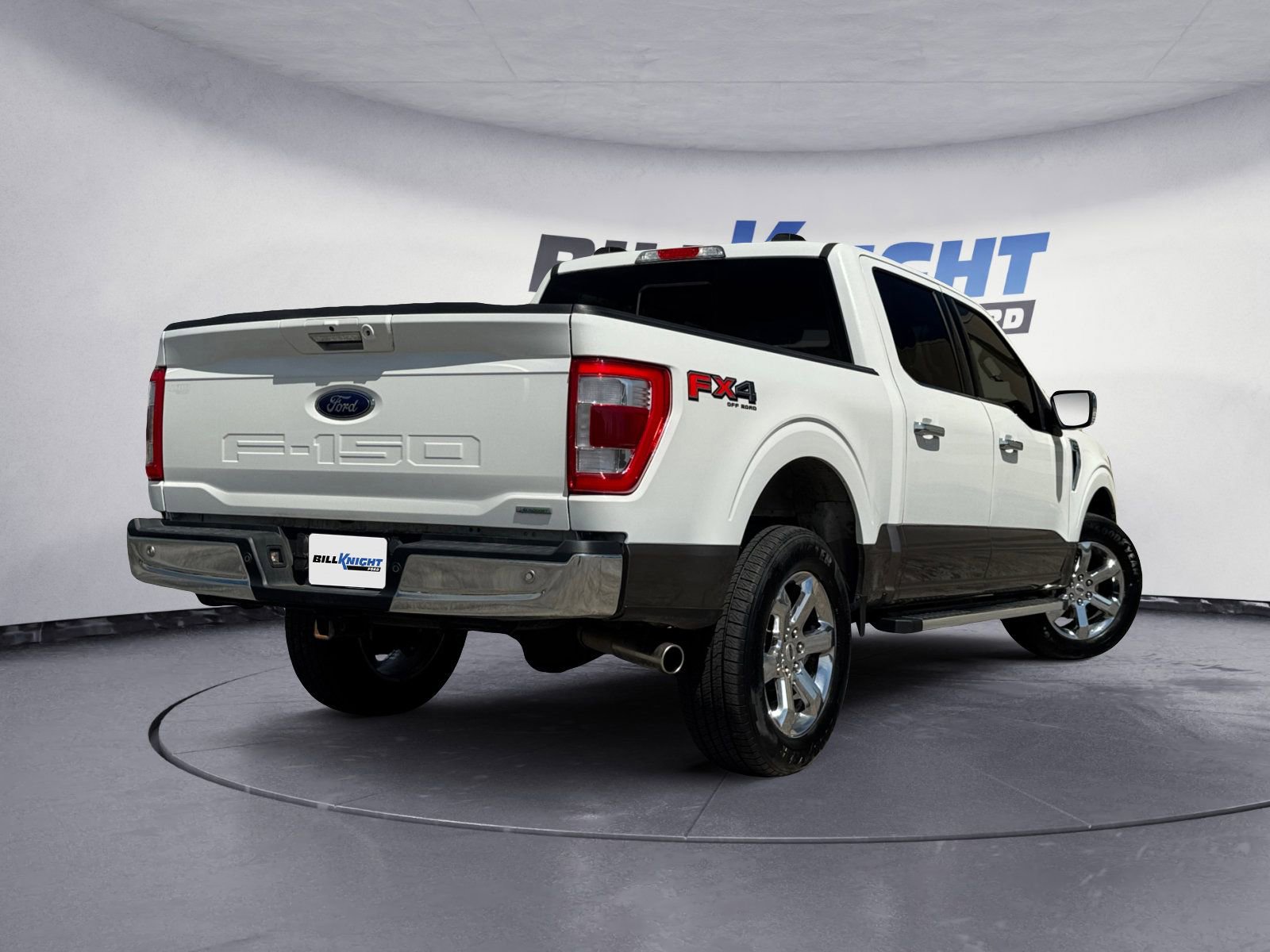 Certified 2022 Ford F150 Lariat w/ Max Trailer Tow Package AWD/4WD image 5