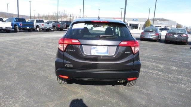 Used 2018 Honda HR-V LX image 4