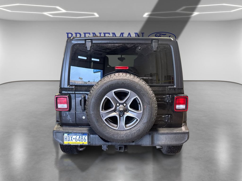 Used 2018 Jeep Wrangler Unlimited Sport S AWD/4WD image 7