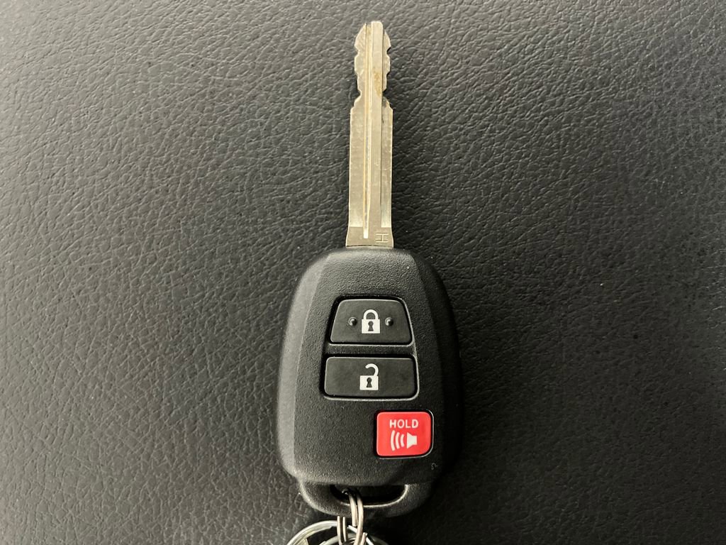 Used 2021 Toyota 4Runner TRD Off-Road image 30