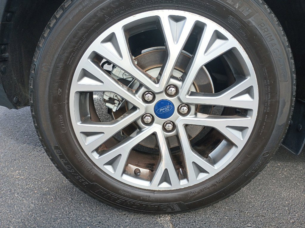 Certified 2022 Ford Escape SEL w/ Technology Package image 37