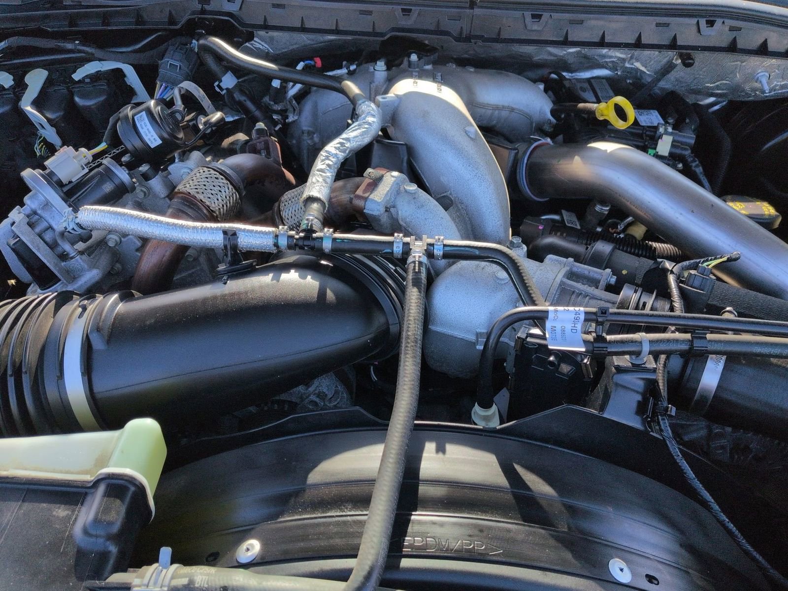 Certified 2022 Ford F250 Lariat w/ Black Appearance Package image 18