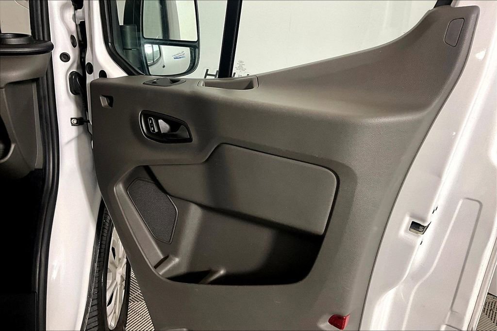 Certified 2024 Ford Transit 350 XLT RWD image 19