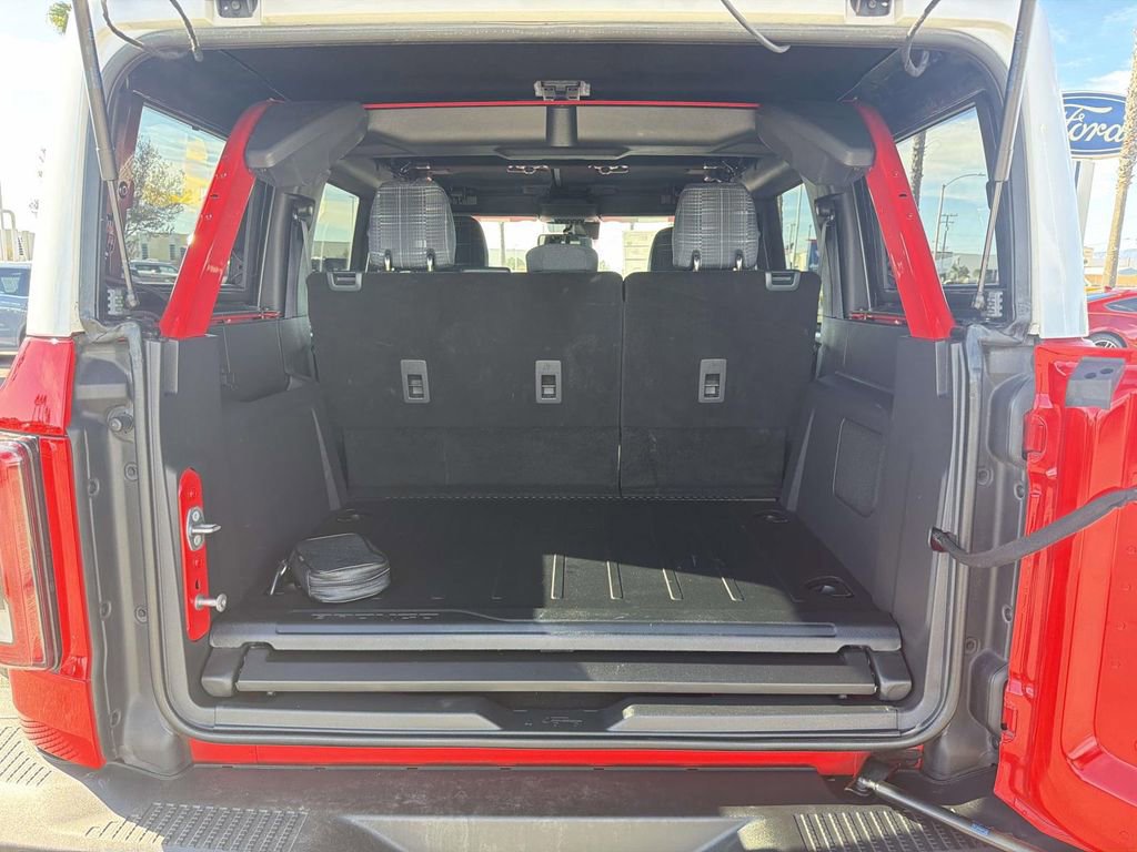 Certified 2024 Ford Bronco Heritage Edition image 25