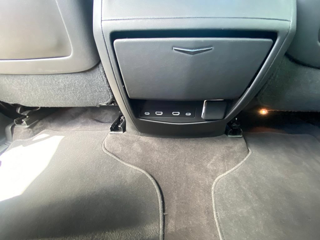 Used 2023 Cadillac Escalade Sport AWD/4WD image 27