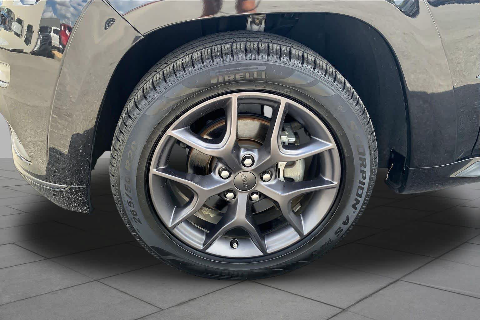 Used 2020 Jeep Grand Cherokee Limited X RWD image 11