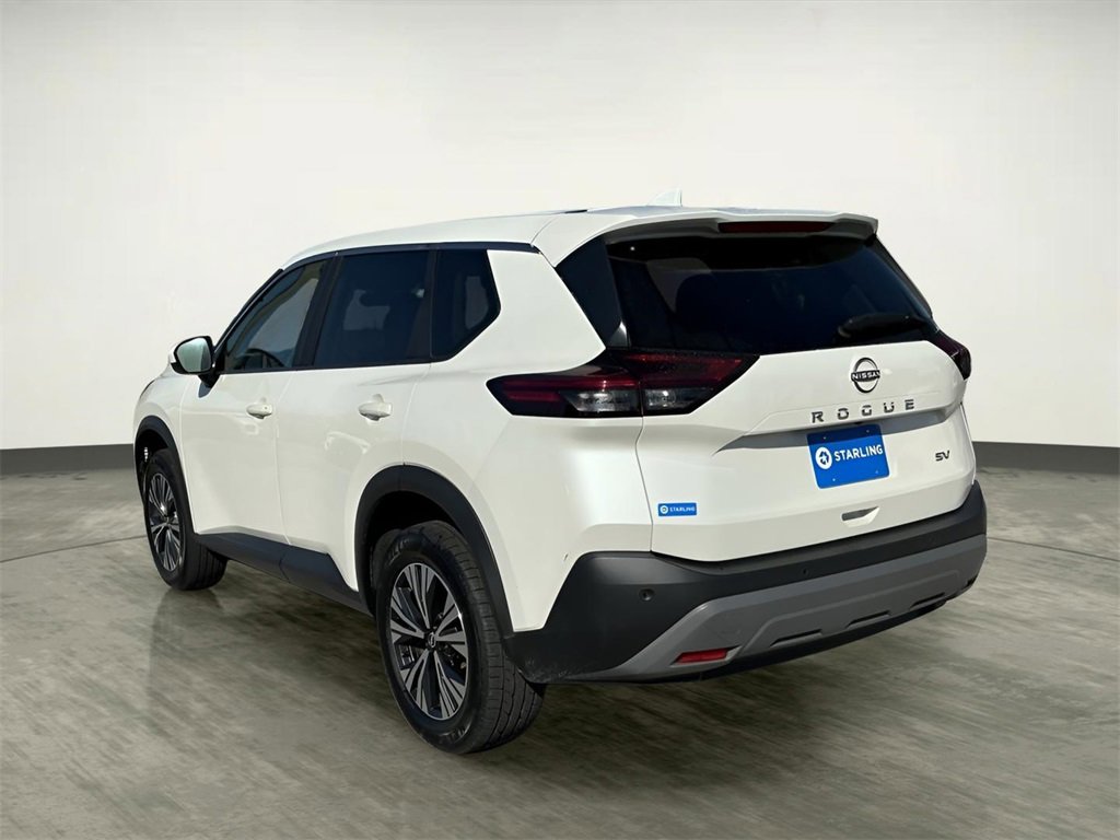 Used 2023 Nissan Rogue SV image 5