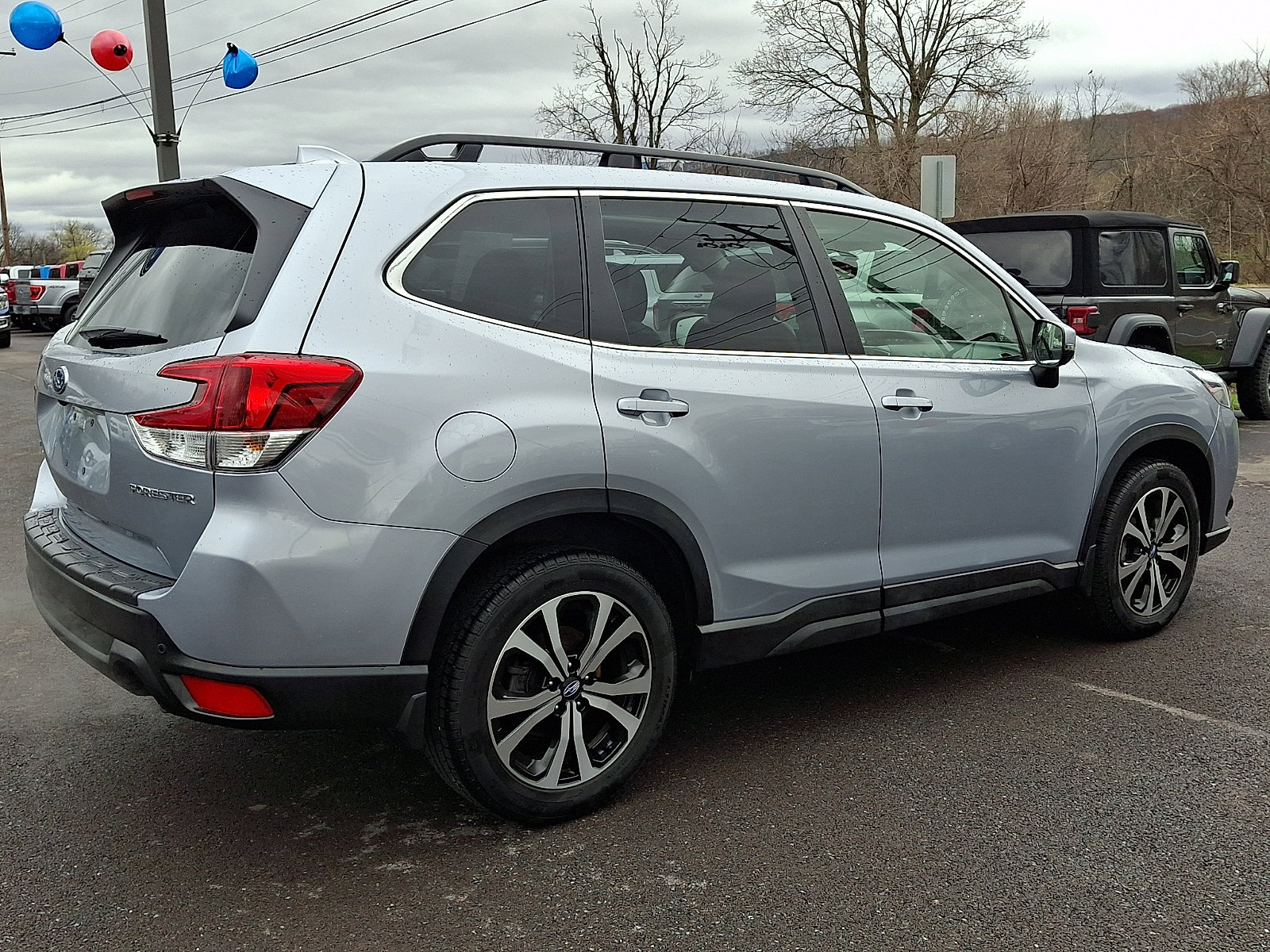 Used 2023 Subaru Forester Limited w/ Popular Package #2 AWD/4WD image 11
