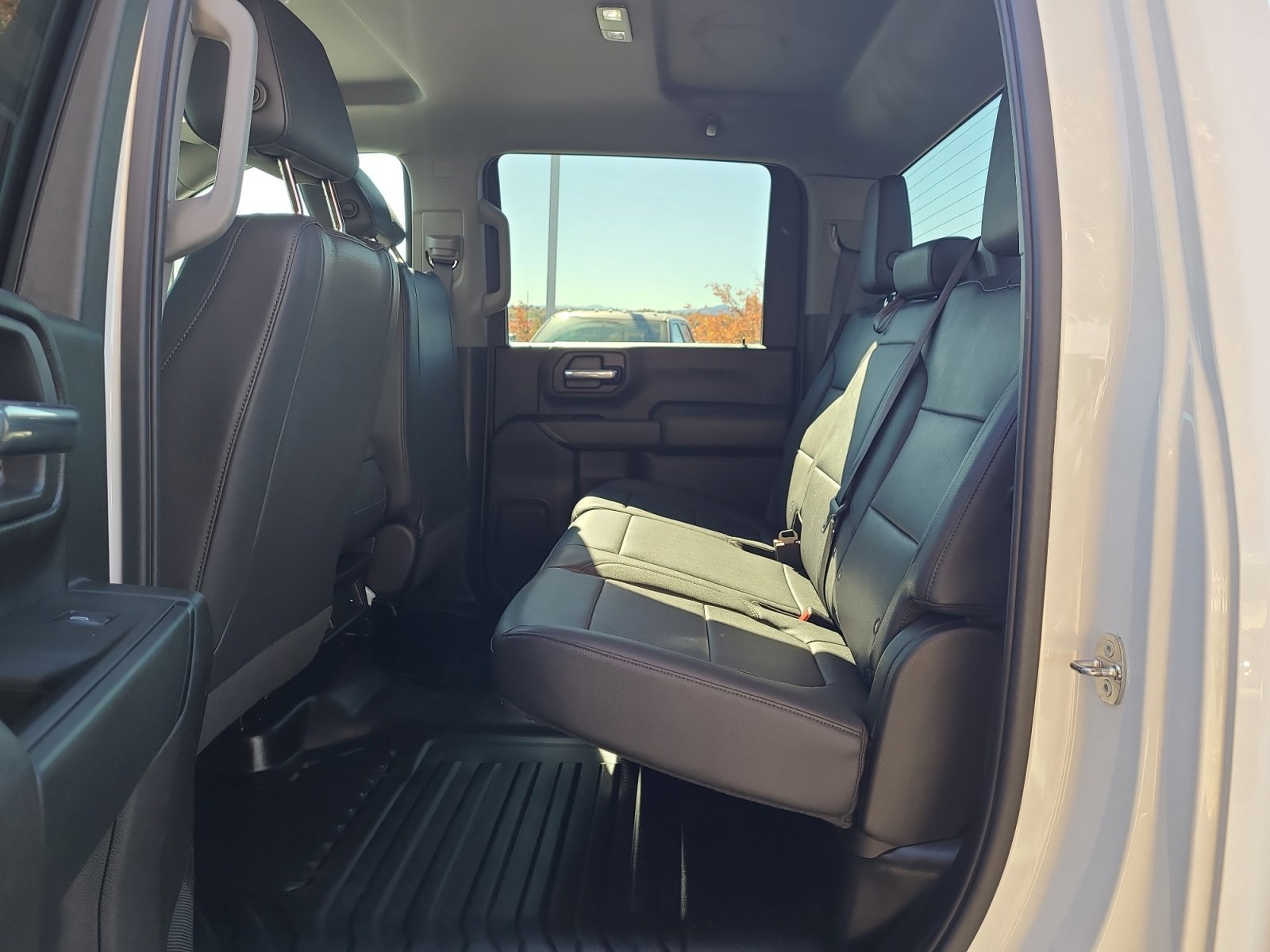 Used 2023 GMC Sierra 3500 Pro w/ Gooseneck/5TH Wheel Package image 17