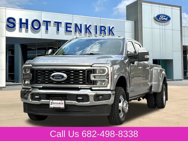 Certified 2024 Ford F350 Lariat w/ Lariat Ultimate Package AWD/4WD image 3
