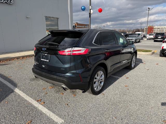 Certified 2022 Ford Edge Titanium image 7
