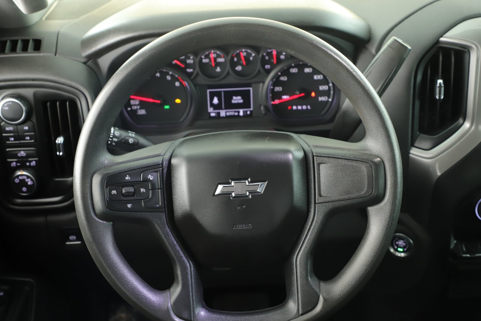 Used 2024 Chevrolet Silverado 1500 Custom Trail Boss w/ LPO, Dark Essentials Package AWD/4WD image 15