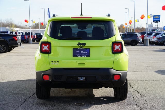 Used 2018 Jeep Renegade Altitude image 4
