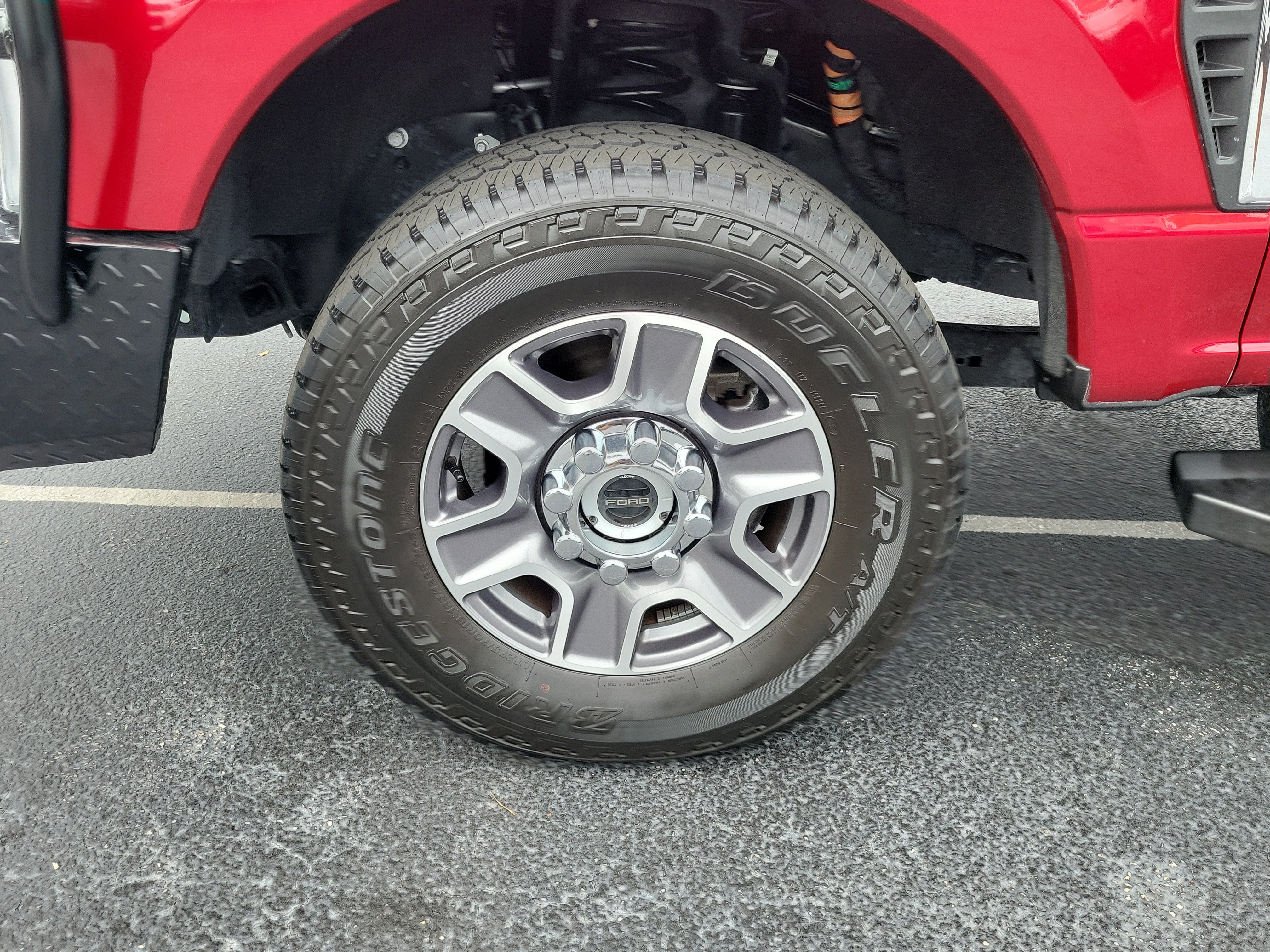 Certified 2025 Ford F250 Lariat w/ FX4 Off-Road Package AWD/4WD image 5