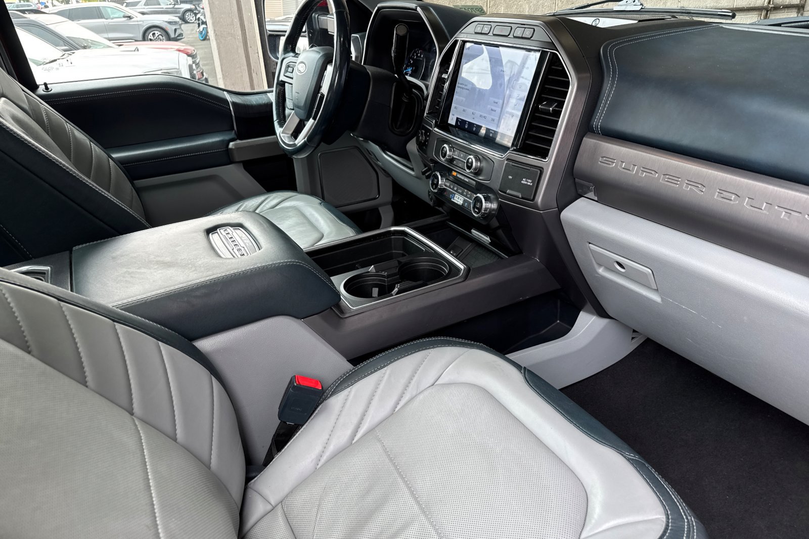 Certified 2022 Ford F350 Limited AWD/4WD image 15