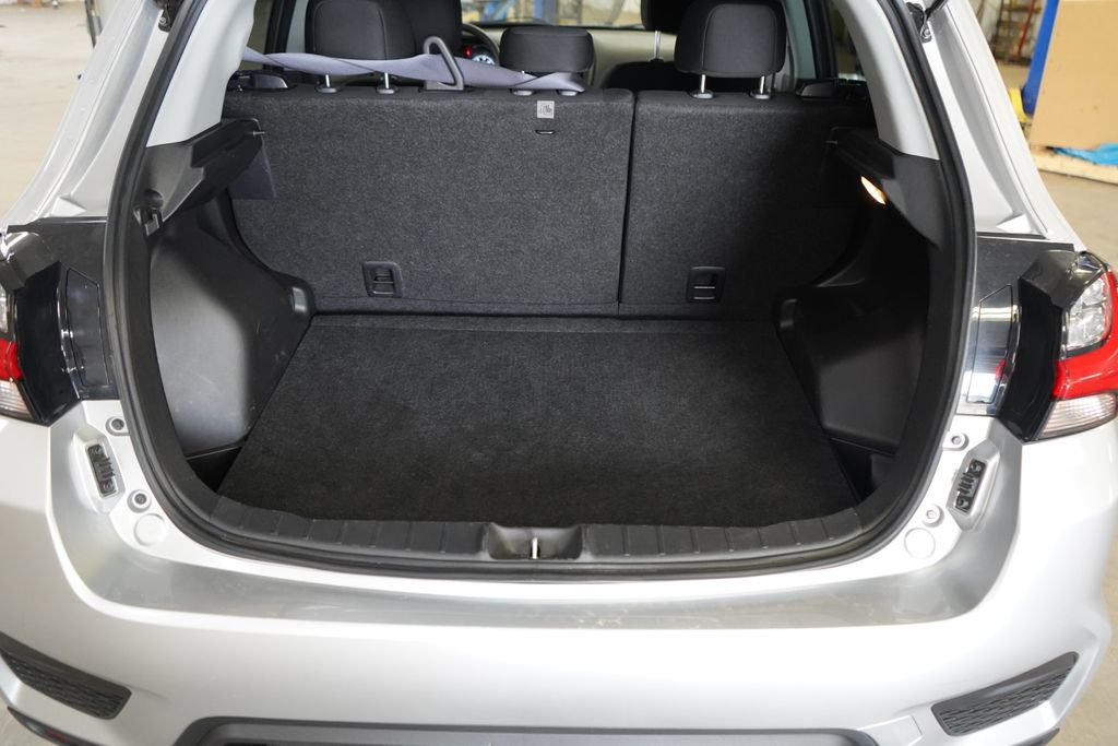 Used 2025 Mitsubishi Outlander Sport ES AWD/4WD image 24