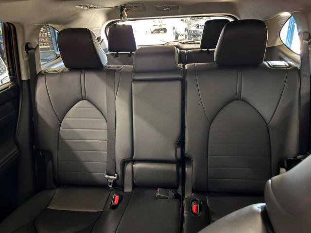 Used 2026 Toyota Highlander XLE AWD/4WD image 27