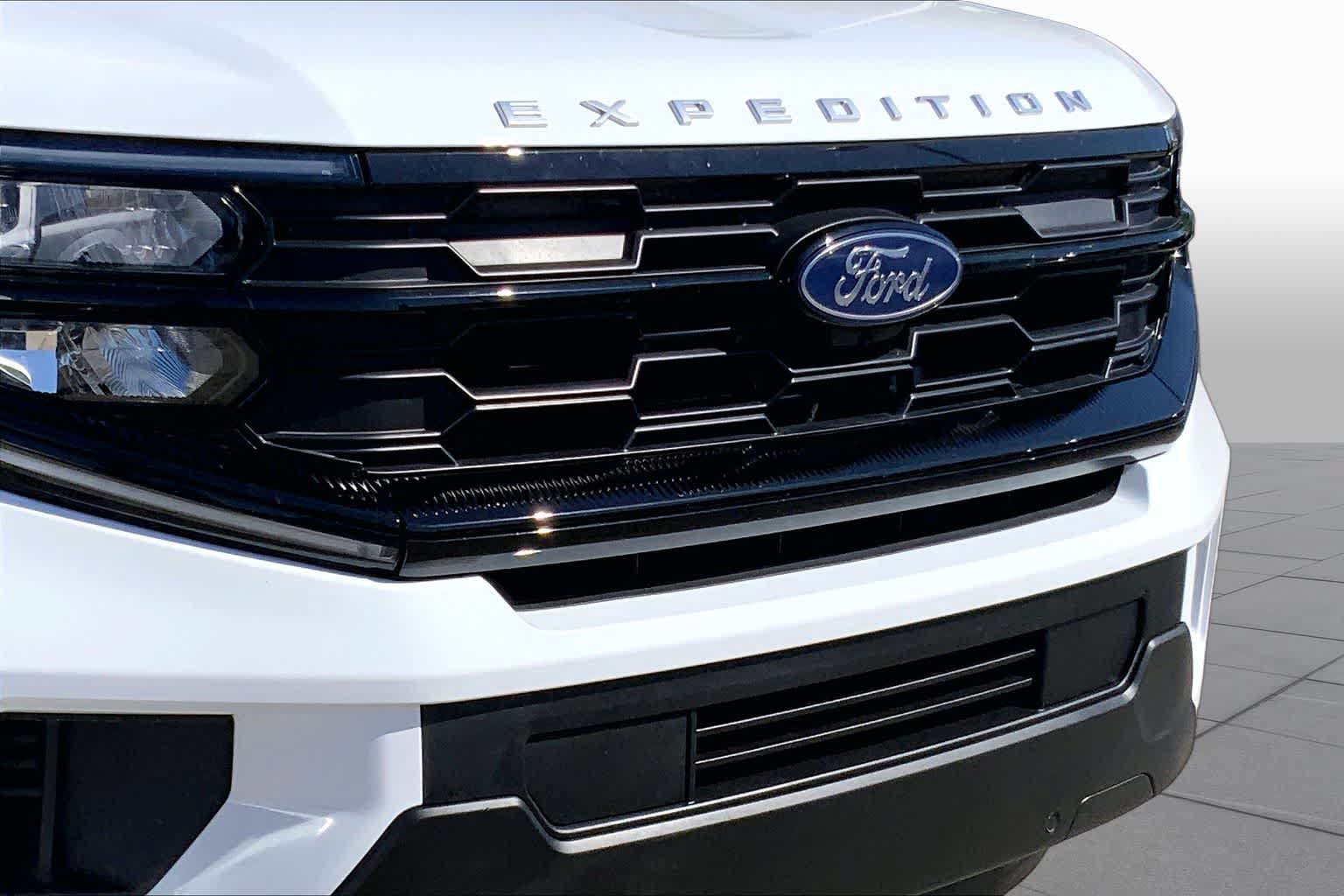 Certified 2025 Ford Expedition Max Active AWD/4WD image 27