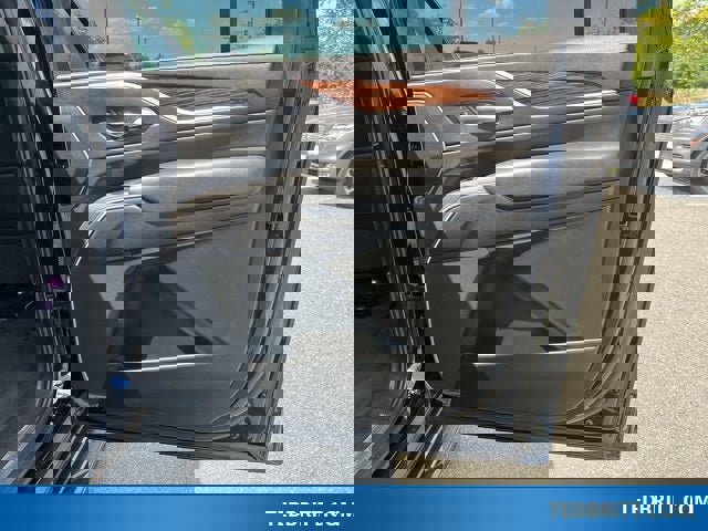 Used 2021 Cadillac Escalade ESV Luxury image 27