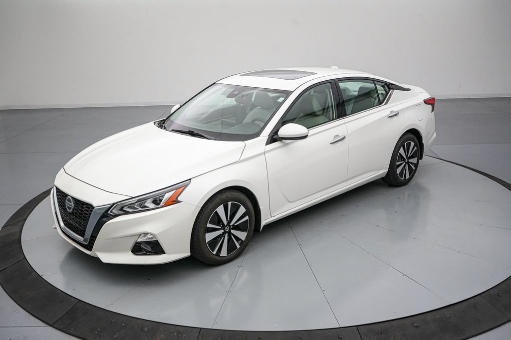 Used 2021 Nissan Altima 2.5 SL FWD image 8