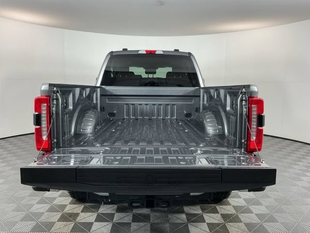 Certified 2025 Ford F350 Lariat w/ FX4 Off-Road Package AWD/4WD image 7