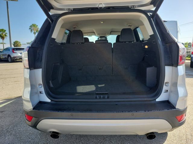 Certified 2018 Ford Escape SEL w/ Ford Safe & Smart Package FWD image 10