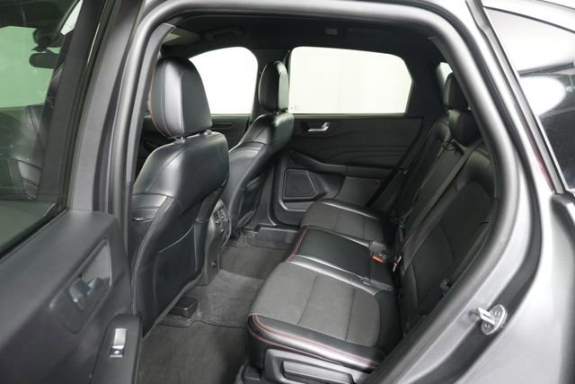 Certified 2025 Ford Escape ST-Line image 18