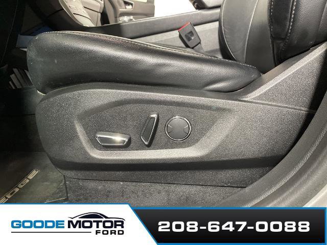 Certified 2019 Ford Edge Titanium image 11
