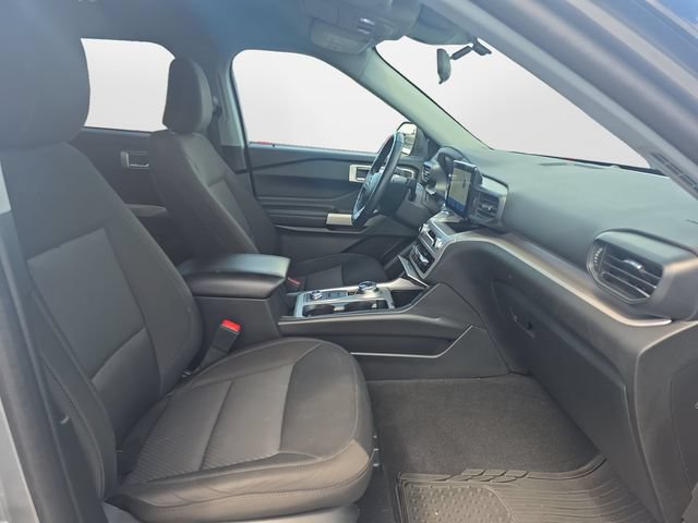 Certified 2023 Ford Explorer XLT AWD/4WD image 17