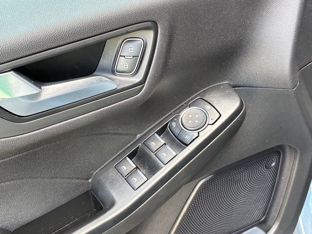Certified 2024 Ford Escape SE FWD image 22