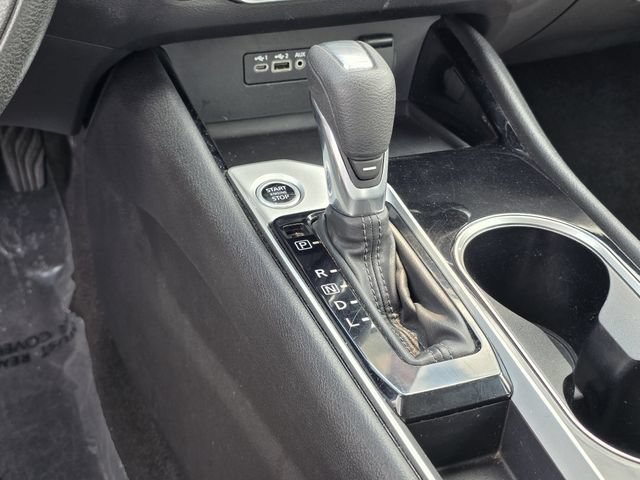 Used 2024 Nissan Altima 2.5 SV FWD image 21