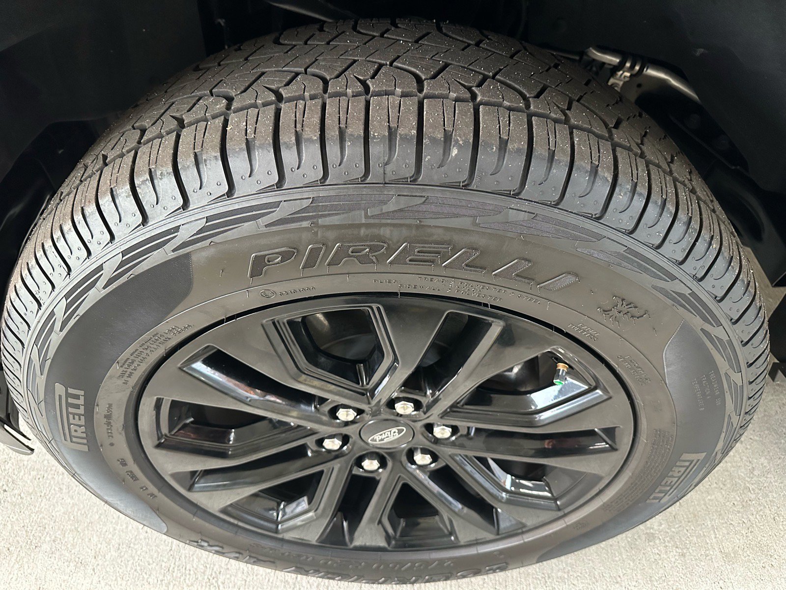 Certified 2025 Ford F150 XLT w/ Equipment Group 302A MID image 13